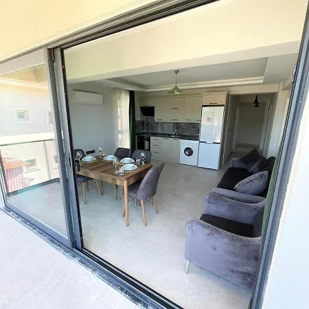 Apartment With Private Pools