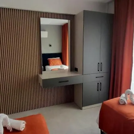 With Private Pools Apartman