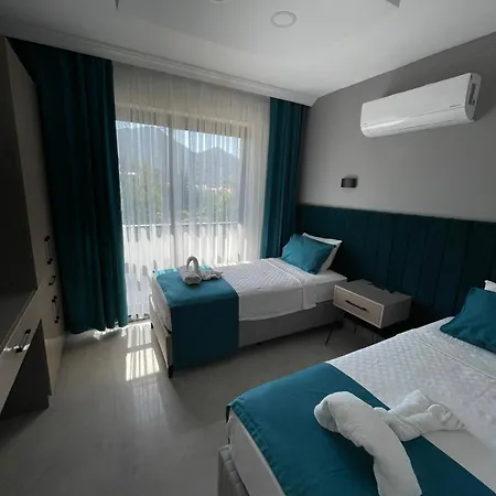 With Private Pools Apartman *