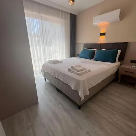 With Private Pools * オルデニズ