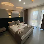 Apartment With Private Pools Oludeniz