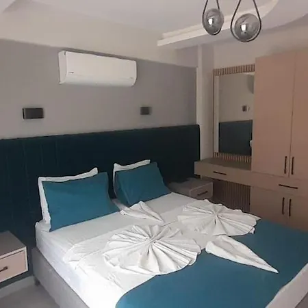 With Private Pools Apartament Oludeniz