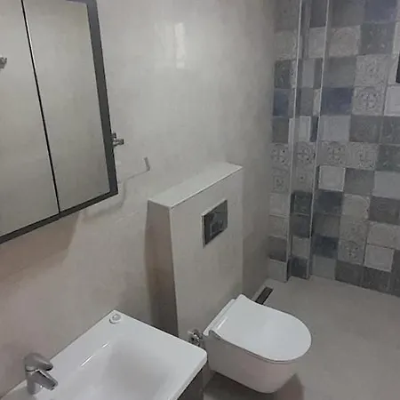 With Private Pools 아파트 *