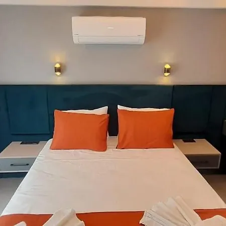 With Private Pools Apartment Oludeniz