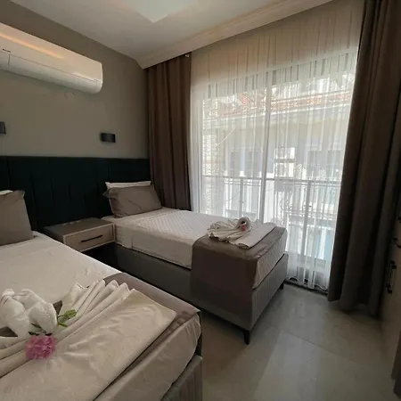 Apartment With Private Pools
