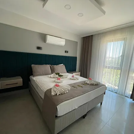 With Private Pools Apartment Oludeniz