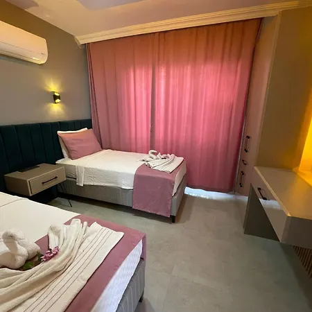 With Private Pools Öludeniz