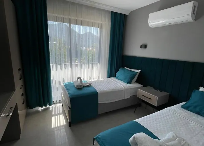 With Private Pools Daire *